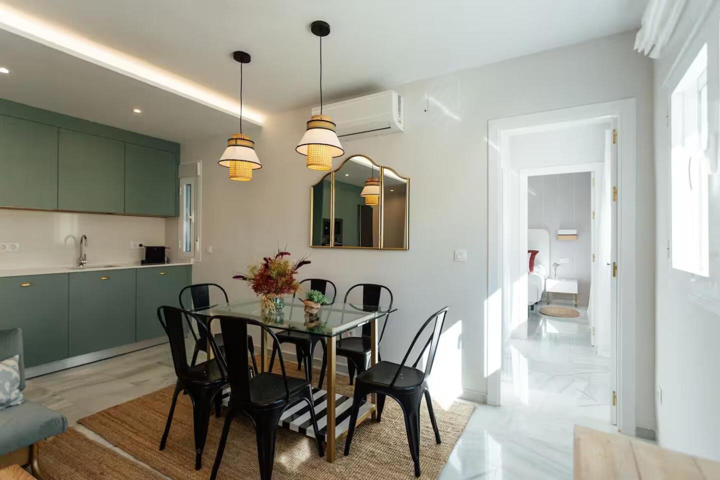 Apartament Reformed And Comfy- 2Bd 2Bth- Arenal Sewilla Zewnętrze zdjęcie