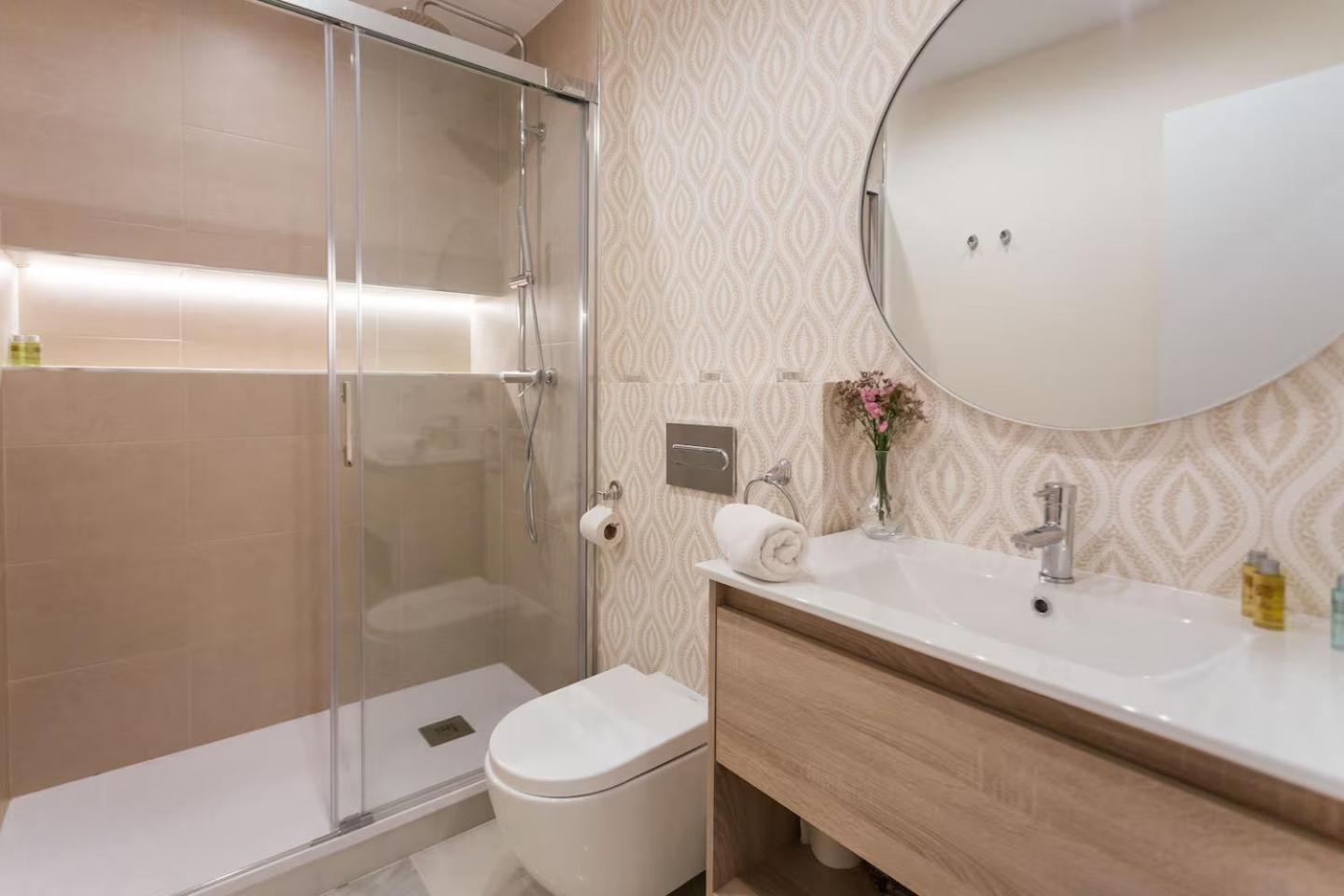 Apartament Reformed And Comfy- 2Bd 2Bth- Arenal Sewilla Zewnętrze zdjęcie