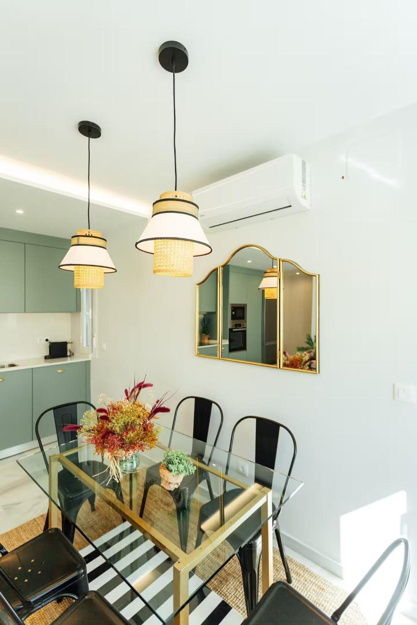 Apartament Reformed And Comfy- 2Bd 2Bth- Arenal Sewilla Zewnętrze zdjęcie