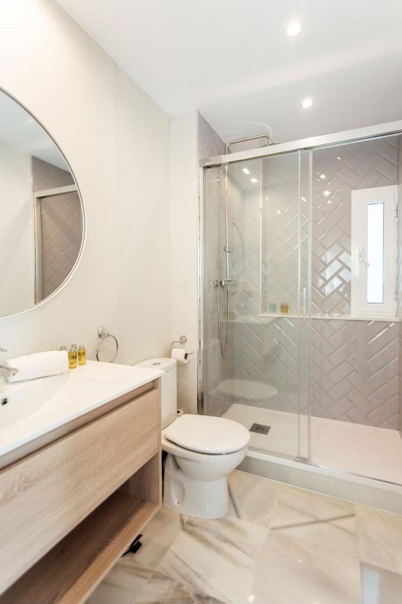 Apartament Reformed And Comfy- 2Bd 2Bth- Arenal Sewilla Zewnętrze zdjęcie
